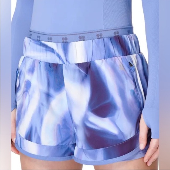 Sweaty Betty On Your Marks 2 in 1 Shorts XL NWT - Picture 2 of 6
